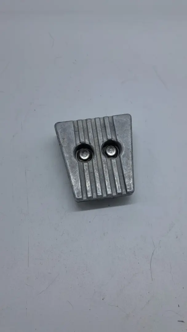 Volvo Penta Anodensatz Magensium für Anode für Aquamatic-Z-Antrieb – Einzelpropellerantrieb SX-A & Doppelpropellerantrieb DPS-A, DPS-B, FWD – Heckspiegelschutz (3888818)